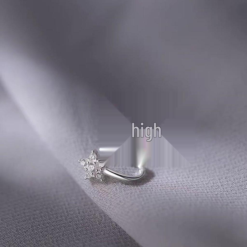 925 Sterling Silver Star Stud Earrings - Niche Design, High-End Feel, 2026 New Collection, Women’s Accessories