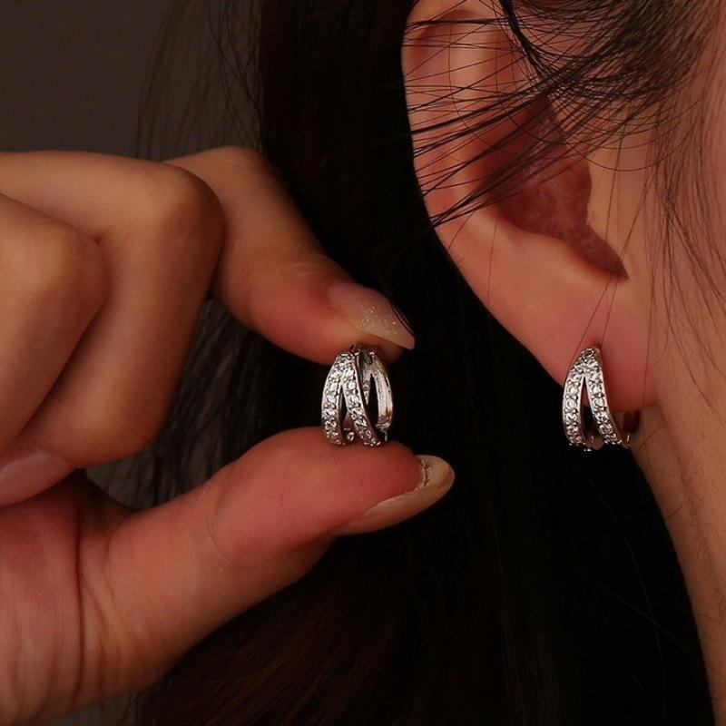 Delicate Double Layered Zircon Tiny Hoop Earrings For Women Stylish Graceful Cubic Zirconia Ear Cuff Statement Bridal Jewelry