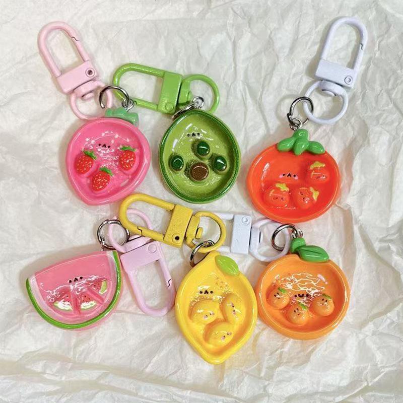 1Pcs/5Pcs Cute Fruit Keychain Wallet Strong And Durable Decoration Women Keychain Hanging On Backpack Keychain Gifts