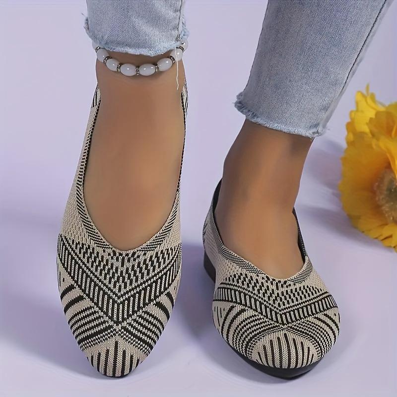 Large size striped soft-soled Doudou shoes for women's 2025 spring and summer new fly-woven breathable flats for children's grandma shoes