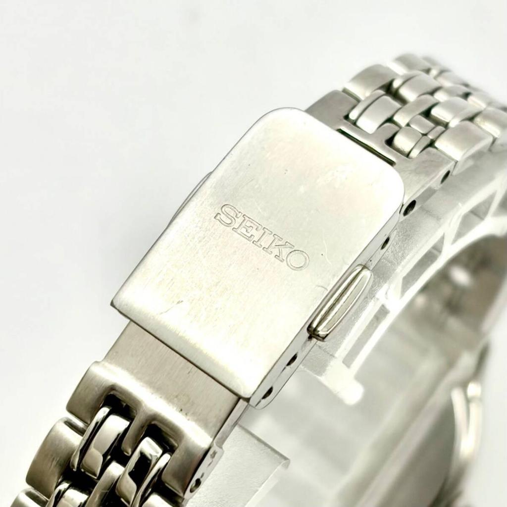 Used [New Battery] SEIKO EXCELINE Ladies Watch Silver Shell 4J41-0030 730091