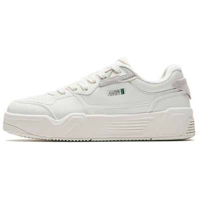 C37 Serie Bequeme Vielseitige Rutschfeste Abriebfeste Low-Top Skate Schuhe Damen Sneaker Elfenbeinweiß 122528027-1