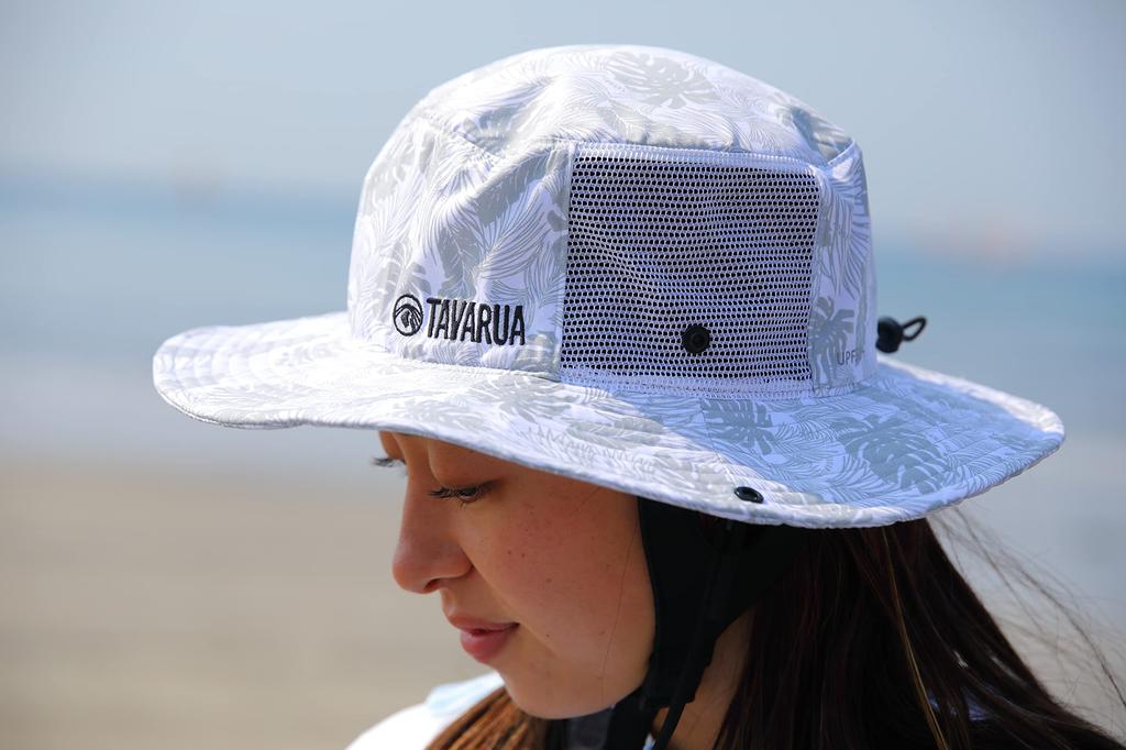 Standard Surf Hat Standard Hat TM1005 Unisex Hat FREE SIZE [Tabarua] UPF50+ (TROPICAL WHITE, 61.0 Cm)