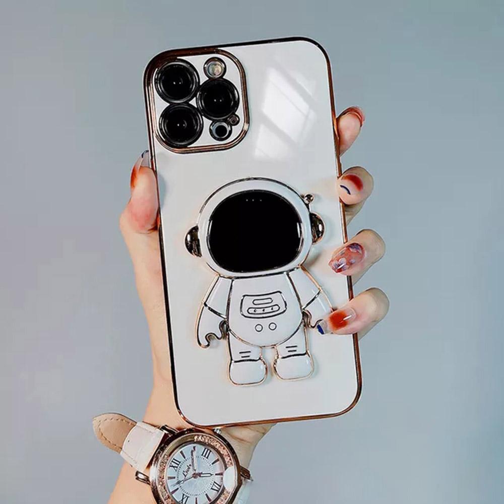 

For iPhone 16 Pro Max Case Electroplating Soft TPU Phone Cover with Astronaut Hidden Kickstand White