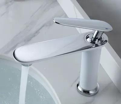 

New Brush Gold Basin Faucet Bathroom Hot Cold Gold Black Mixer Crane Deck Single Lever Tap Mixer Brass Material Lavatory Tap