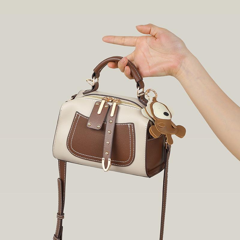 New Bag for Women's Crossbody Bag Fashionable and Versatile High-end Genuine Leather One-shoulder Carry-on Pillow Bag
