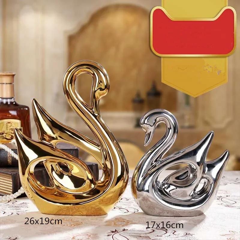 

Nordic Light luxury Ceramic Home Decor Creative Home Desk Ornament Decor Display Room fashion Decorative