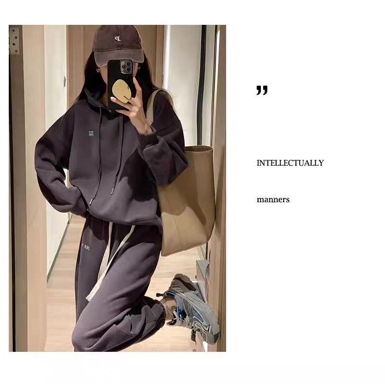 Korean Style Women's Hooded Sweatshirt and Joggers Set with Letter Embroidery