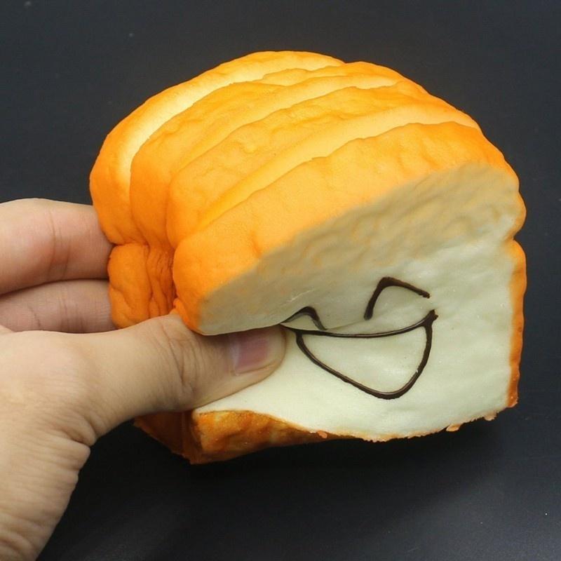 Miękki Tost PU Wielowarstwowy Chleb Uchwyt na Telefon Komórkowy Zabawki Dekompresyjne Prezenty Półki Ręcznie Cięte