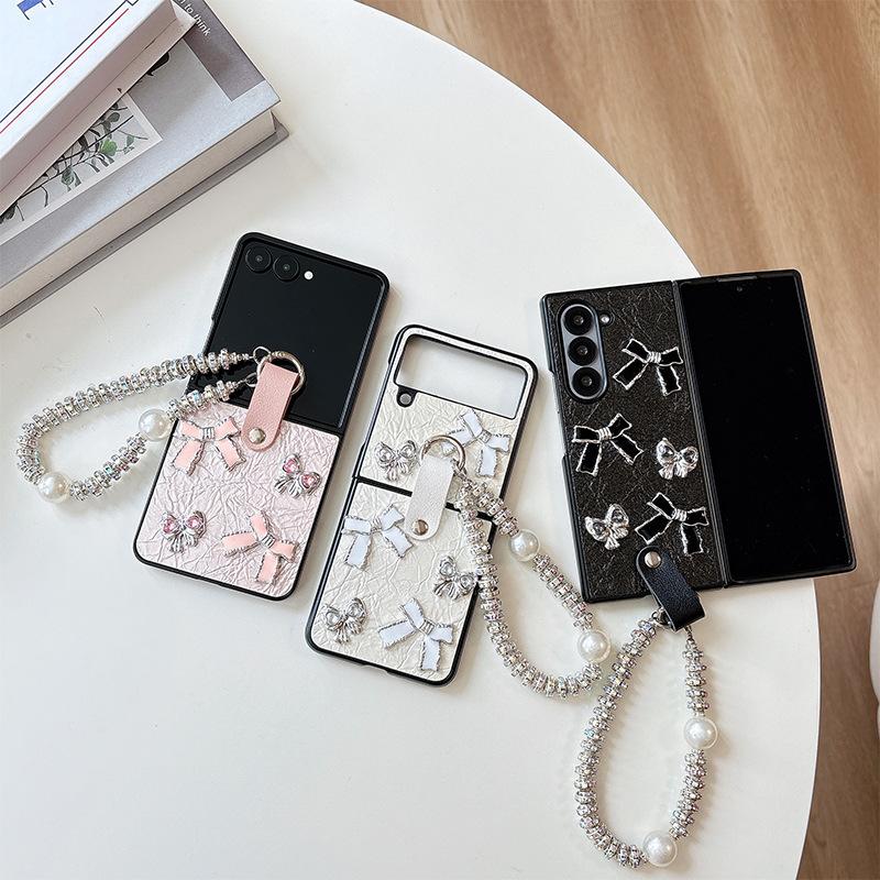 Ins Wind Pearl Handheld Chain Bow Phone Case for Samsung Zflip 7 Flip Vivoxflip Folding