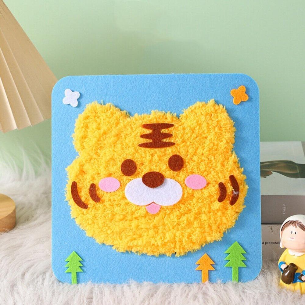 Sewing Needle and Thread Painting Cartoon Animal Felt Sewing Kit  Beginners