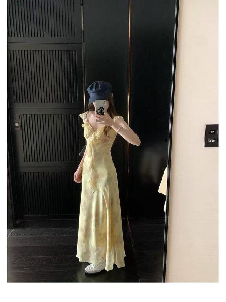 Yellow Strappy Summer Beach Dress: Elegant Ruffled French Style with Puff Sleeves and Cinched Waist