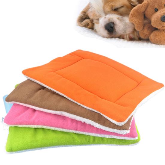 Pat pentru animale de companie Pernă fleece Pat pentru cățeluș Covoraș de dormit confortabil
