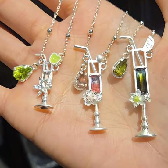 Women Necklace Cocktail Glass Shape Charm Necklace with Olivine Inlay Adjustable Length Weddings Parties Necklace
