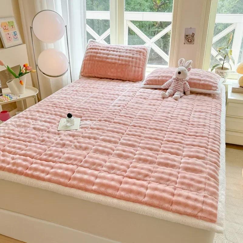 Winter Warm Plush Mattress Toppers Super Soft Single Double Foldable Milk Velvet Thicken Fitted Bed Sheet Bed Cover Tatami Mat