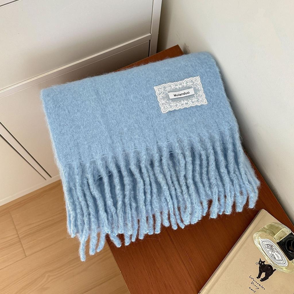 Keep your own money! Small fresh wool scarf for women's autumn and winter new Dongdaemun solid color warm scarf for couples