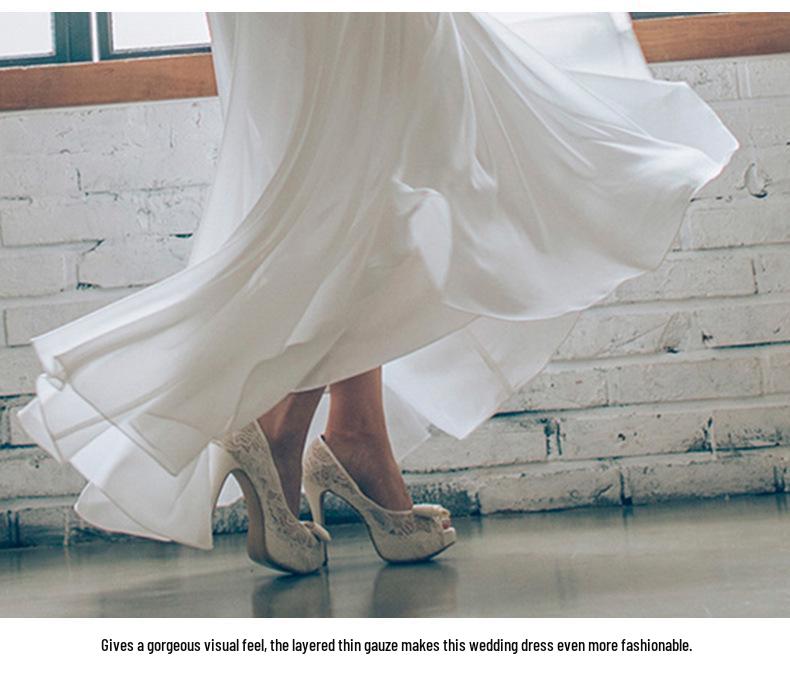 Plus Size Chiffon Light Wedding Dress with Short Sleeves - Perfect for Outdoor Weddings, Travel Photography, Banquets, and Evening Events with Veil