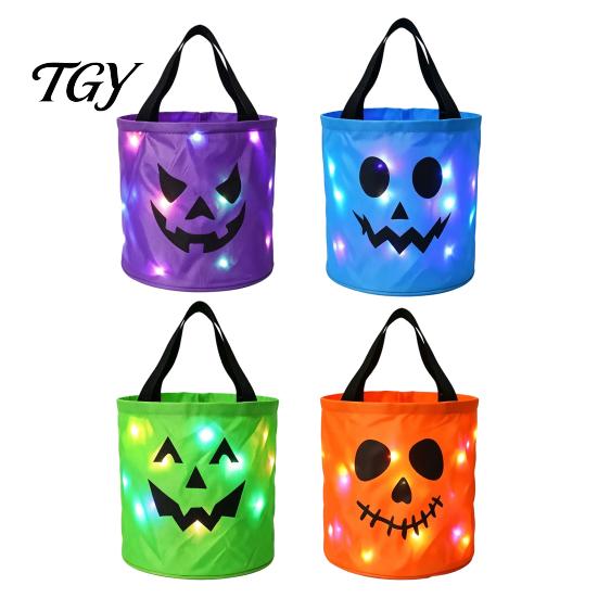 Halloweenowe Torby na Cukierki i Psikusy Świecąca Dynia Torba na Cukierki Wiaderko z Podświetleniem LED Uchwyty dla Maluchów Wielokrotnego Użytku Wodoodporna Torba Tote z Tkaniny Oxford z Uchwytem