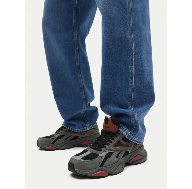 Reebok CHARGE Sneakers