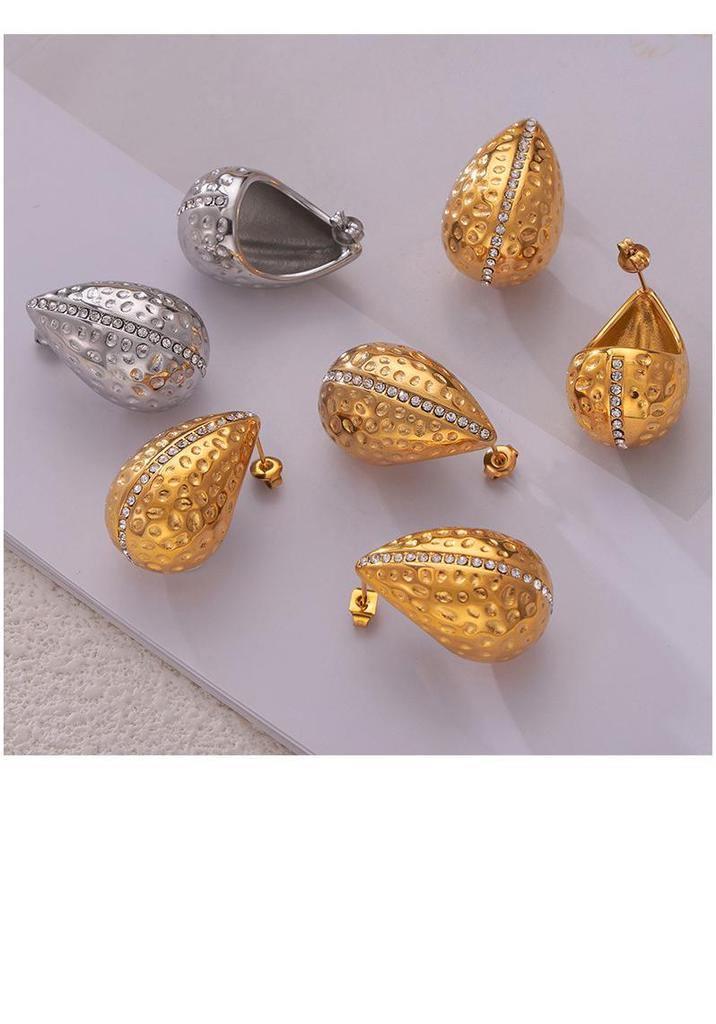 Luxury Water Drop Rhinestone Earrings and 18K Gold-Plated Titanium Necklace Jewelry Set