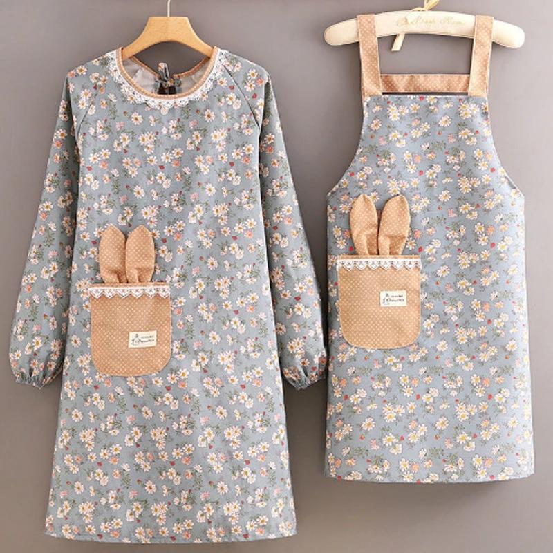 Fashionable Floral Kitchen Home Cooking Apron with Increased Waterproof and Stain Resistant Properties