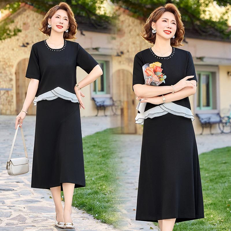 Mother's Fashionable Two-Piece Short Sleeve Summer Suit for Women Aged 40-60