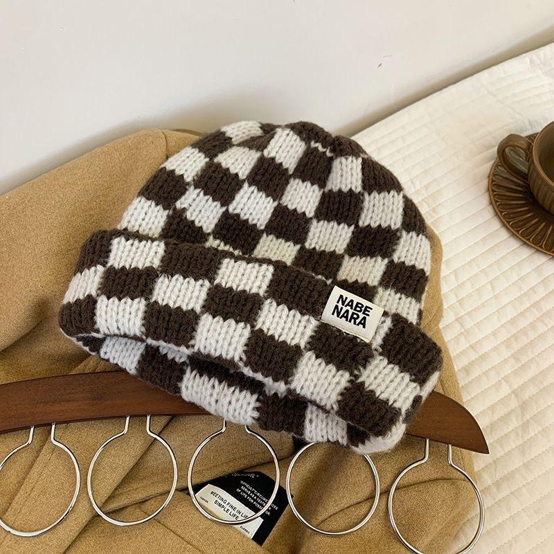 Chessboard knitted hat women's autumn and winter niche big head circumference wool hat showing face small Christmas hat