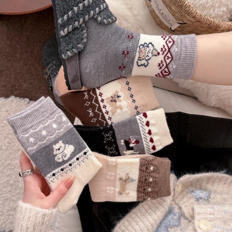 Cartoon Wool Socks Children'S Tube Socks Season Thickened Warm Flocking Retro Puppy Stockings