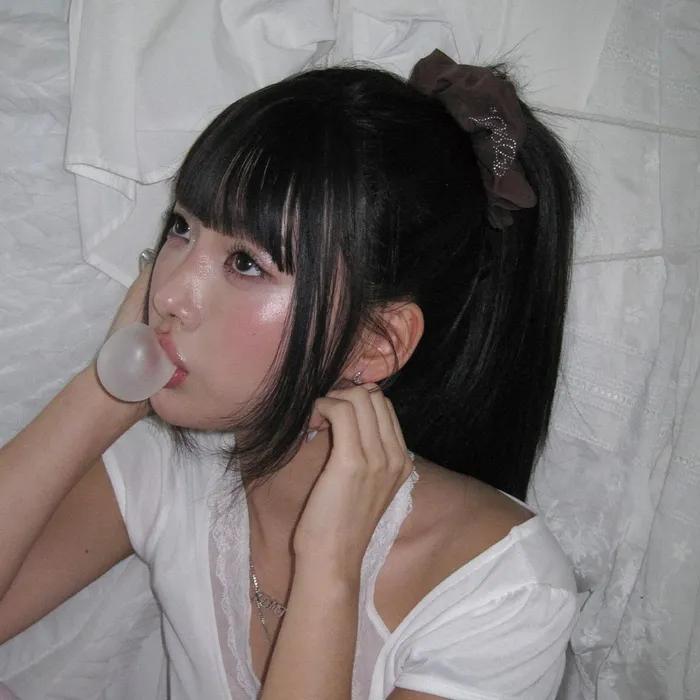 IDMT pop scrunchie (Brown)