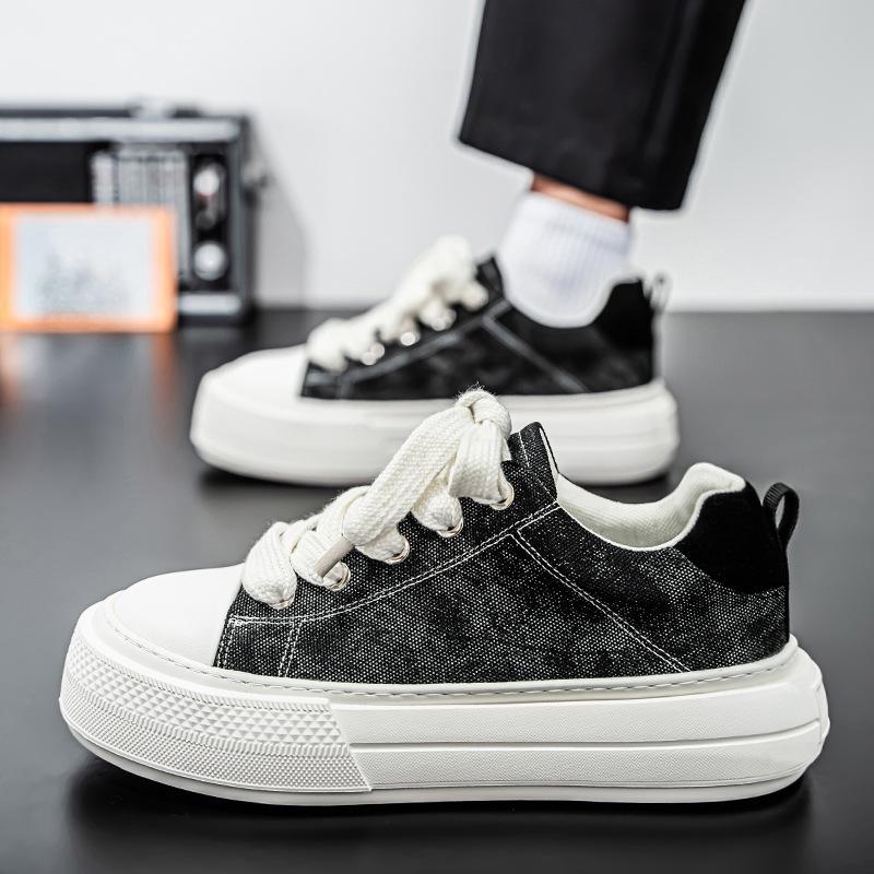 

Мужские кроссовки на платформе Осень Новые Дышащие Модные На шнуровке Повседневная Обувь Нескользящая Увеличивающая Рост Удобная Вулканизированная Обувь 39 чёрный