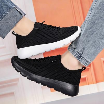 Letnie skarpety dla par buty męskie i damskie nowe oddychające buty sportowe i rekreacyjne z dzianiny fly-knit lekkie buty podróżne z miękką podeszwą