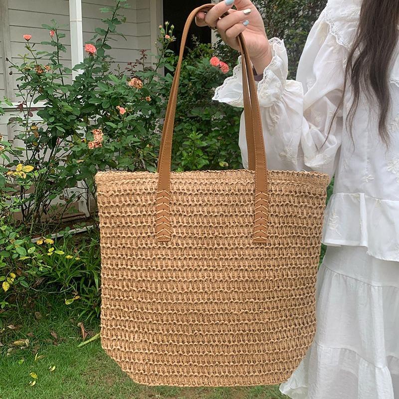 Korean Commuter Large Capacity Straw Woven Shoulder Bag Female Simple Summer Beach Vacation Handmade Basket Bag Travel Tote Bag