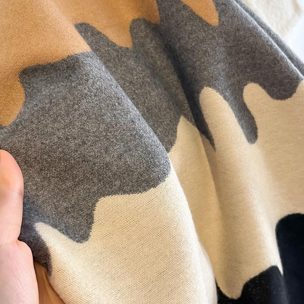 New School Season Imitation Cashmere Scarf Female Tassel High Sense Color Geometric Jacquard Student Shawl