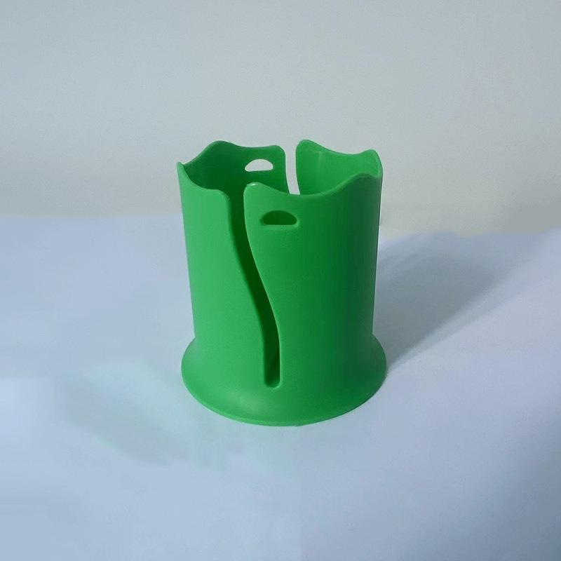 Universal Silicone Drink Holder for Kayak & Paddleboard - Adjustable Can/Bottle Cup Mount, Non-Slip Surfboard Accessory