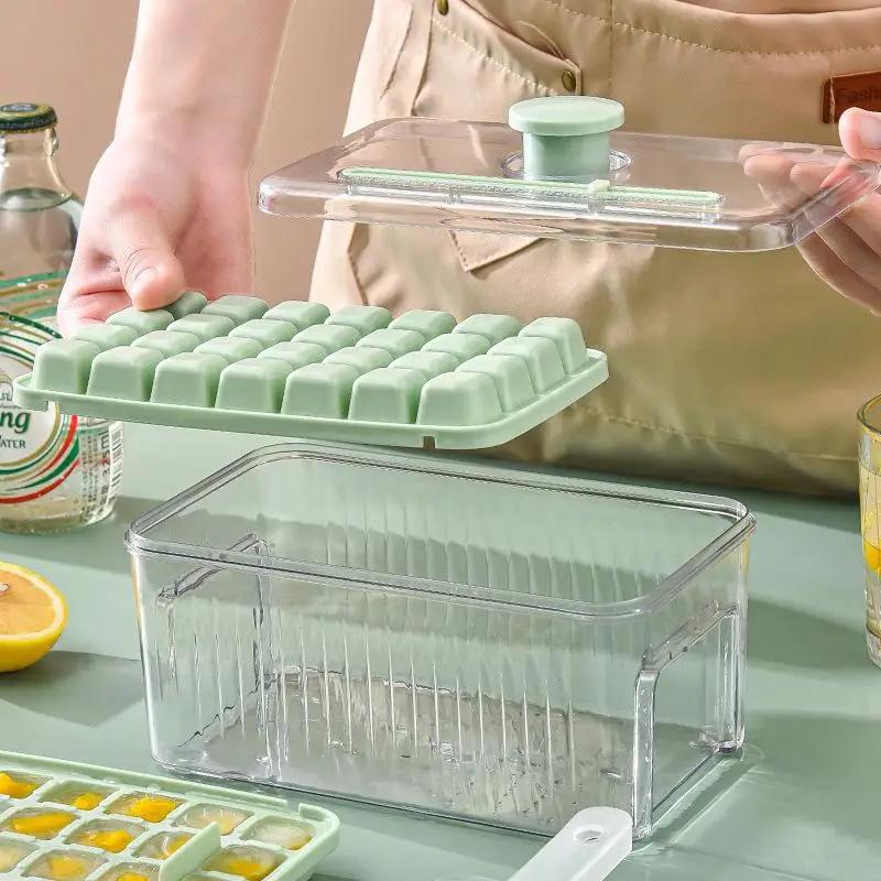 28/56 Fack Enknappsformning Isbitsformare Låda Enkel Frigöring Press-typ Islåda Hushåll Livsmedelsgodkänd Isform Köksredskap
