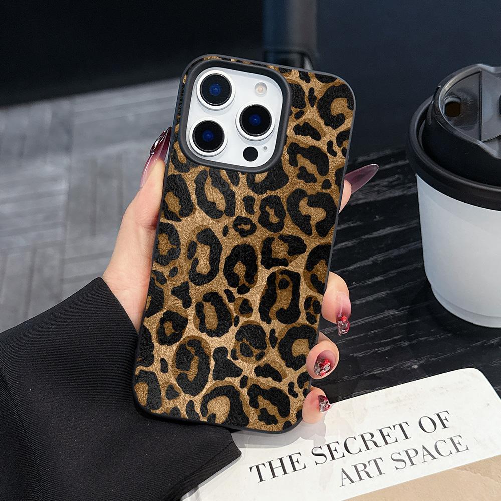 

INS Brown Leopard Print Y2K Luxury Matte Phone Case For iPhone 17 16 15 14 Plus 13 12 11 Mini Air Pro X XS Max SE 7 8 Plus Cover iPhone 11 Pro