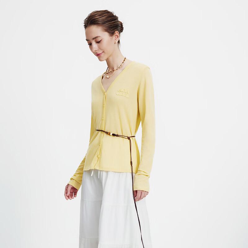 Navigare Women's Lightweight V-Neck Knit Cardigan