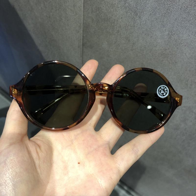 Elegant Retro Crystal Round Sunglasses for Men - Classy, Eye-Protective, and Ideal for Middle-Aged and Seniors