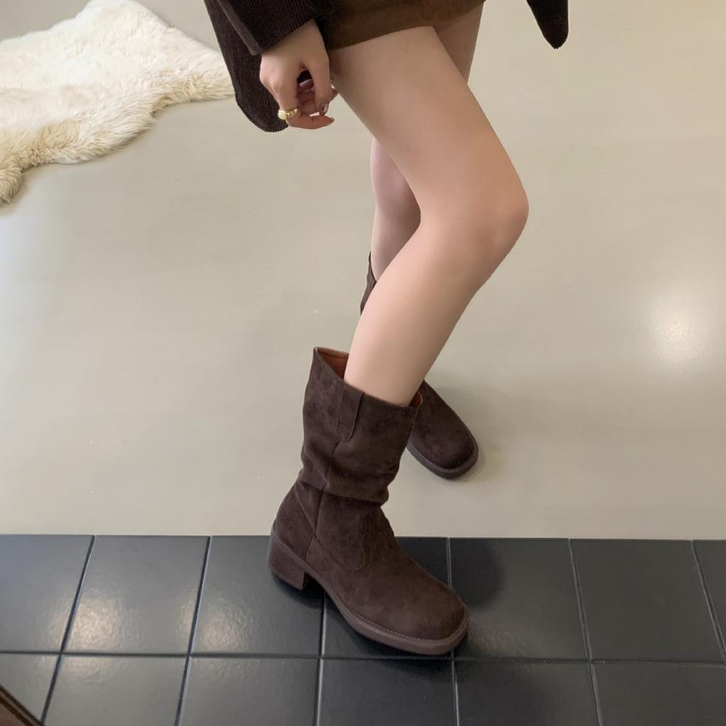 2025 New Autumn and Winter Round Head Suede Stacking Boots Pleated Thick-soled High Tube Thin Martin Women's Short Boots