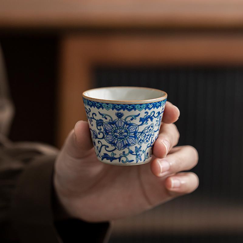 

High-grade Ru kiln tea cup master cup iron tire Kung Fu tea ceramic personal special hat cup open piece can nourish tea cup