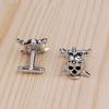 Personality Pirate Skull Cufflinks Silver Tone Death's Head Shaped Gemelos