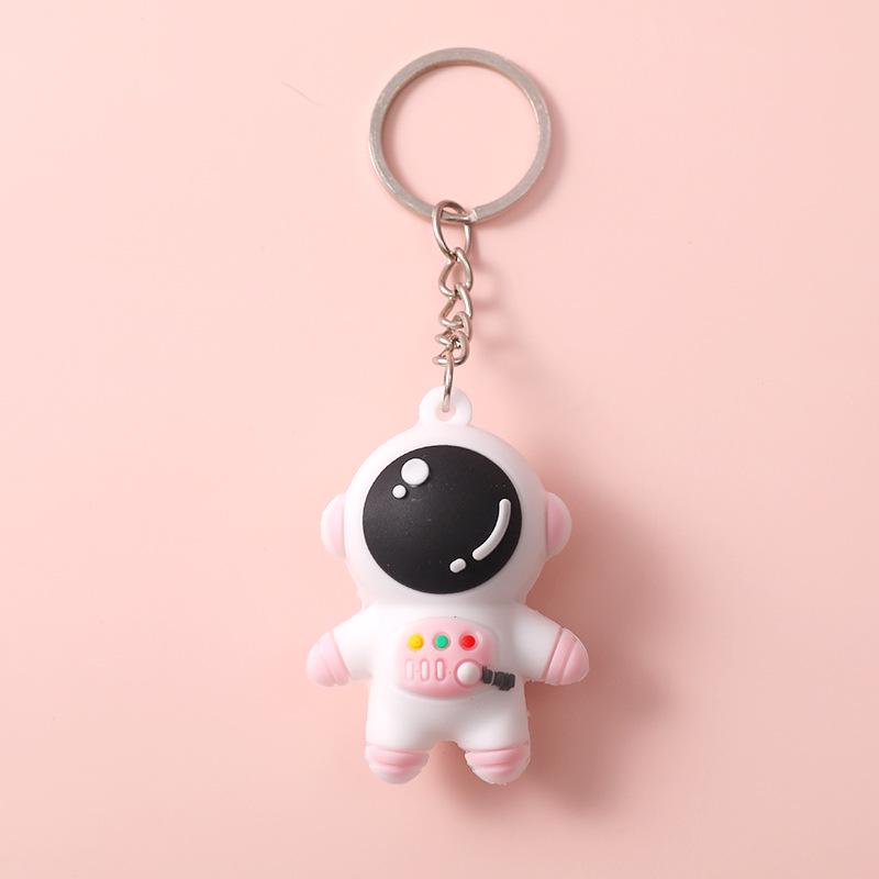 Spaceman Keychain: Cute Astronaut Backpack Pendant