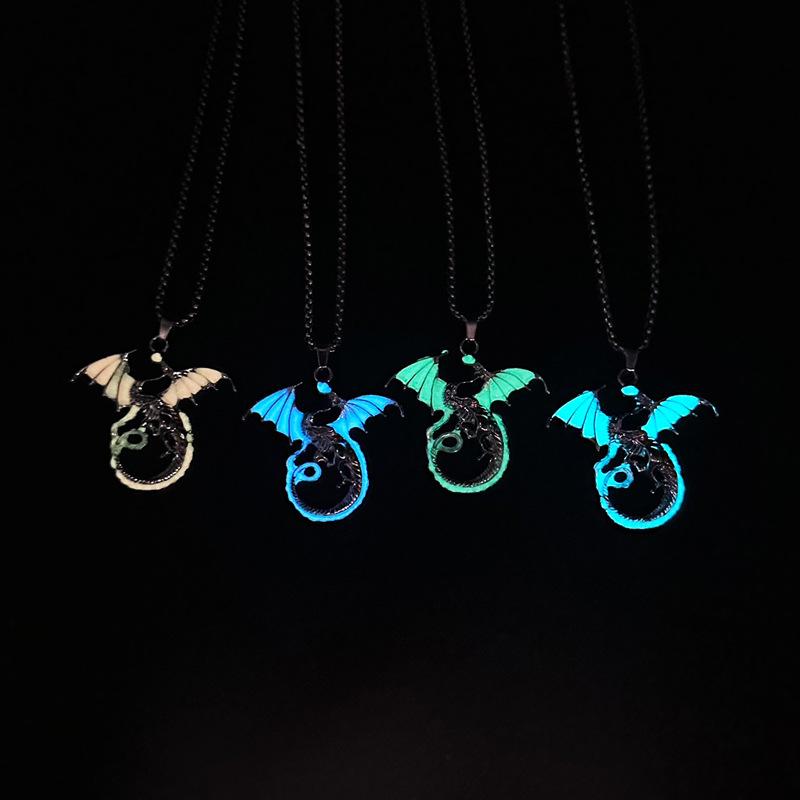 

New Fashionable Nightlight Flame Dragon Necklace Flying Dragon Fashion Male Dominant Cool Personality Luminous Pendant Titanium Steel Long Chain