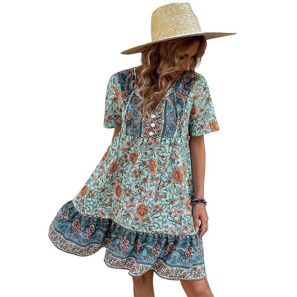 2026 Women's Small Floral V-Neck Loose Casual Bohemian Vacation Style Dress Large Size High-end Women's Clothing