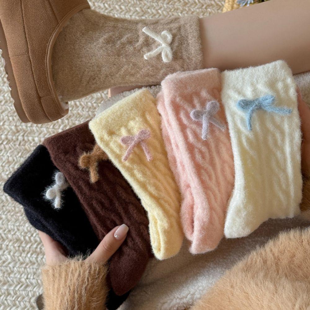 Screw Thread Coral Fleece Socks Thickened Mid Tube Socks Women Kawaii Floor Plush Socks Female