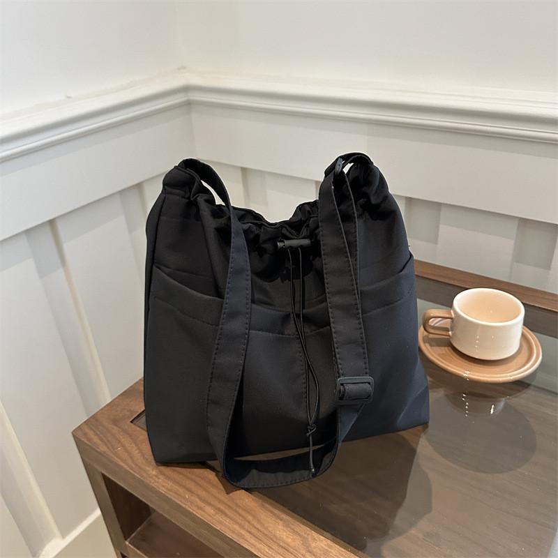 Stylish Large Capacity Oxford Fabric Tote Bag For Women Perfect For Autumn Commuting