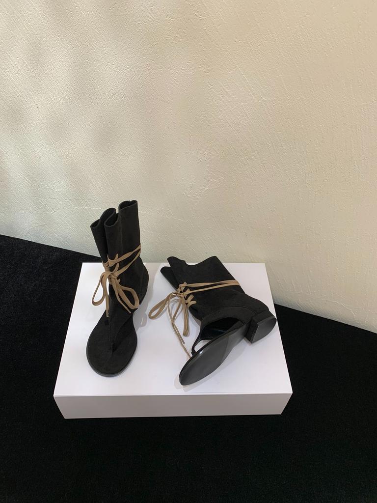 Sandals VintageCool Boots3 cmInner Toe PostCrisscross Lace-Up BlackPant LegBoots