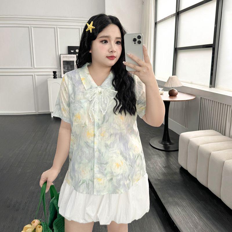 

Plus size women clothing [Artistic Fresh Shirts] Summer Chubby Girl Loose Embroidered Floral High-Grade Short sleeve Shirt Light purple flower-shirt 6XL