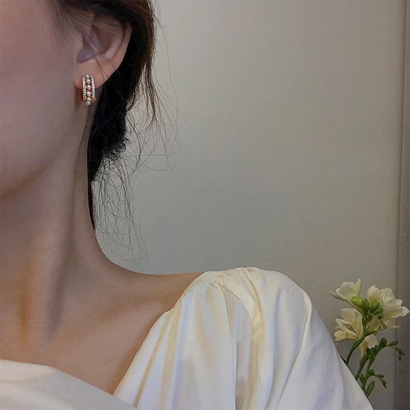 S925 Gold-Plated Sterling Silver Earrings with Pearls and Diamonds - Elegant and Unique Design for Women