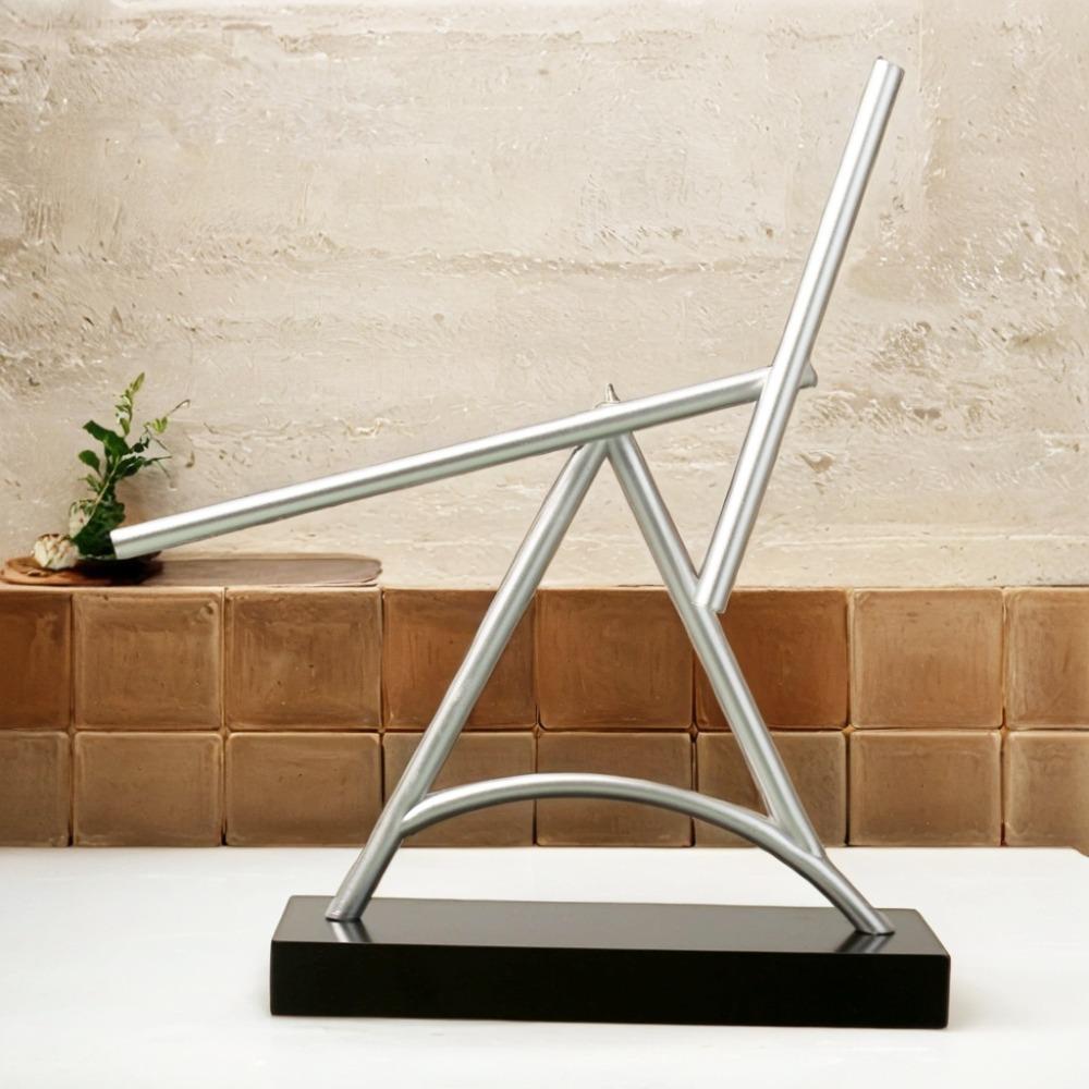 Rotierende Struktur Chaos Pendel Metall Balance Skulptur Perpetual Motion Ornament Büro Dekoration